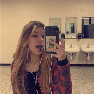 Meet your Posher, Bridgette